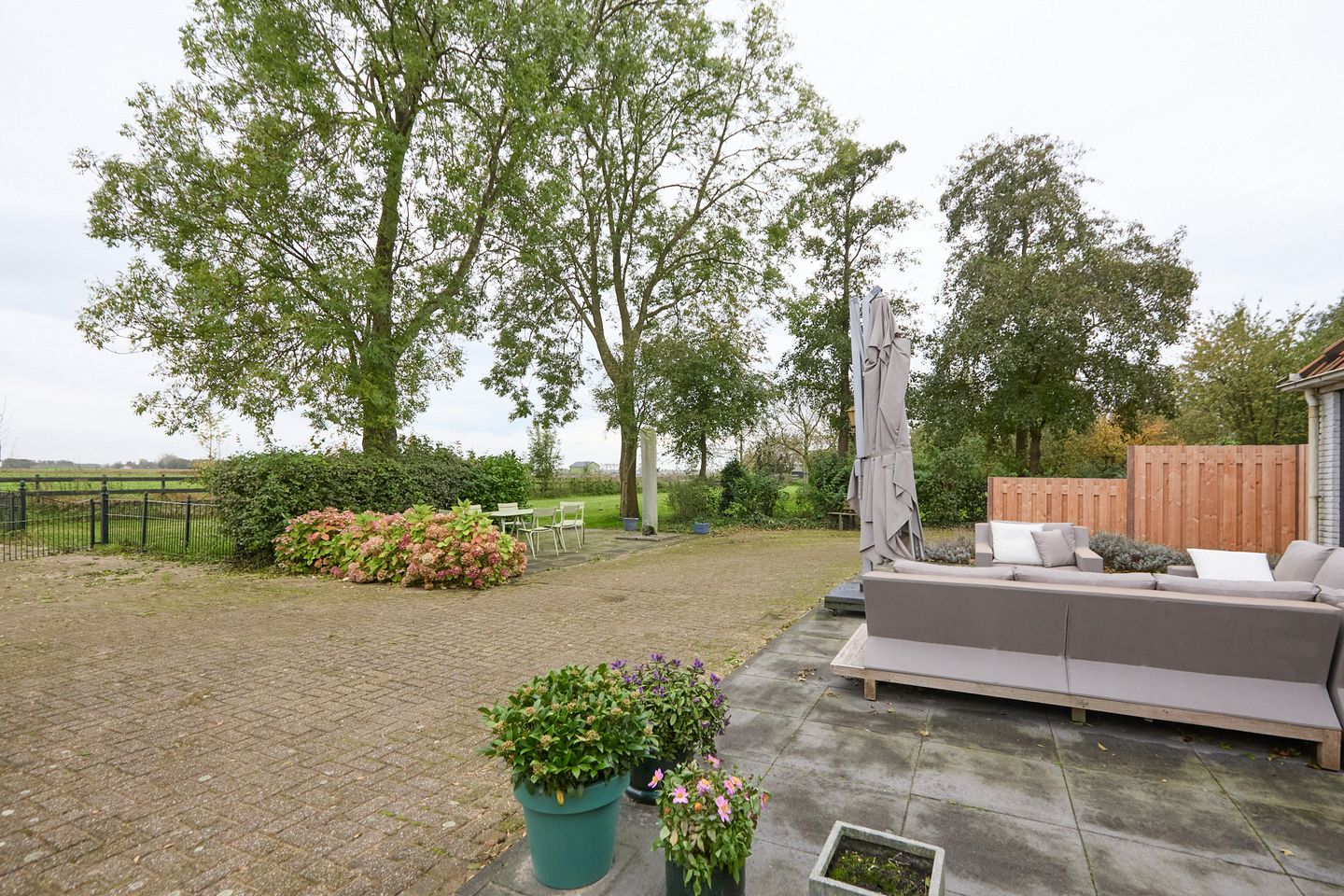 Photo 74 of Middenweg 28