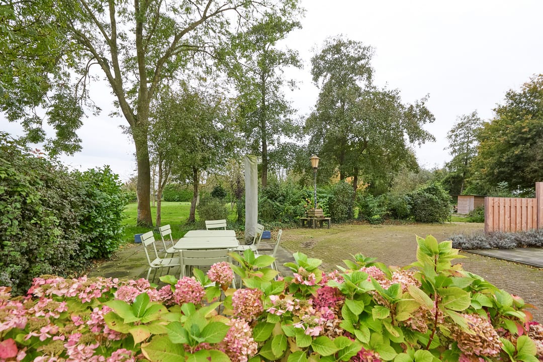 Photo 77 of Middenweg 28