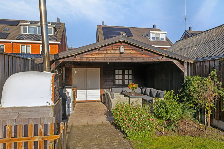 Bekijk foto 36 van Deventerstraat 317