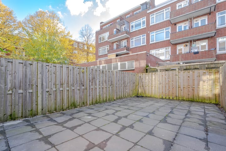 Foto 1 van Bas Jungeriusstraat 74-A