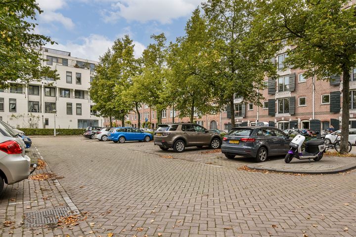 Bekijk foto 30 van Nova Zemblastraat 71