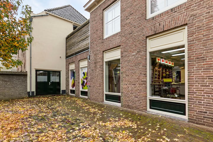 Foto 2 van Agnietensteeg 12
