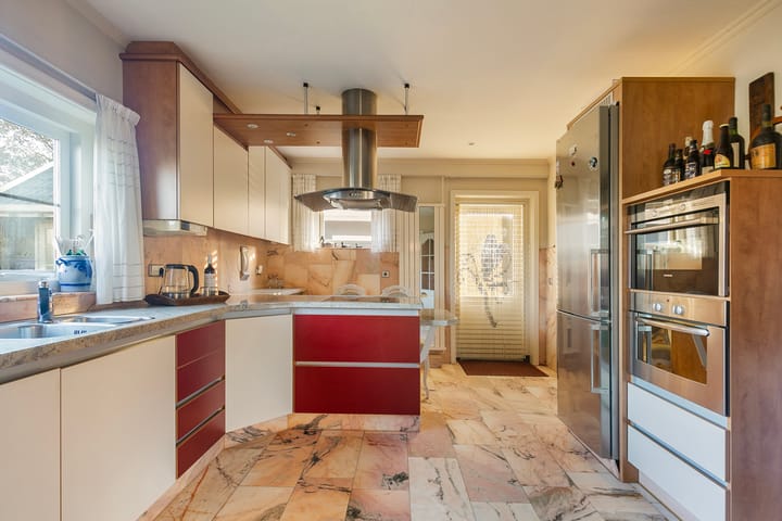 Photo 4 of Dorpsstraat 6