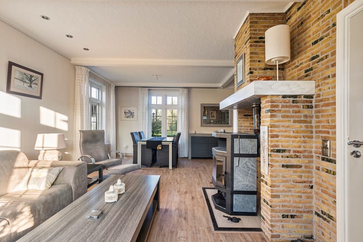 Photo 8 of Dorpsstraat 6