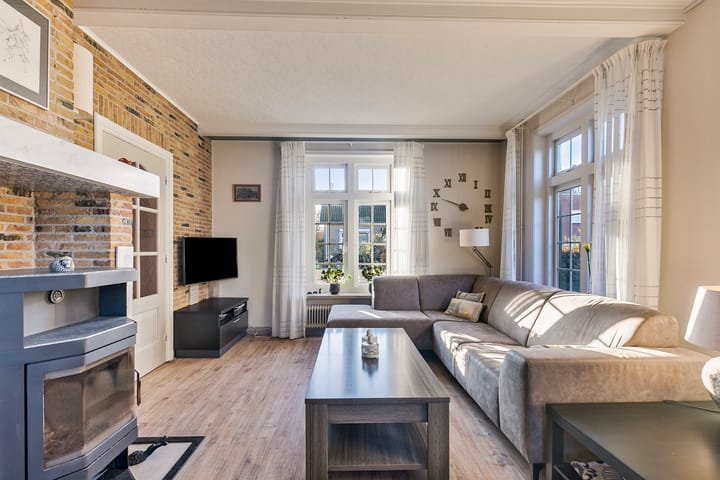 Photo 9 of Dorpsstraat 6