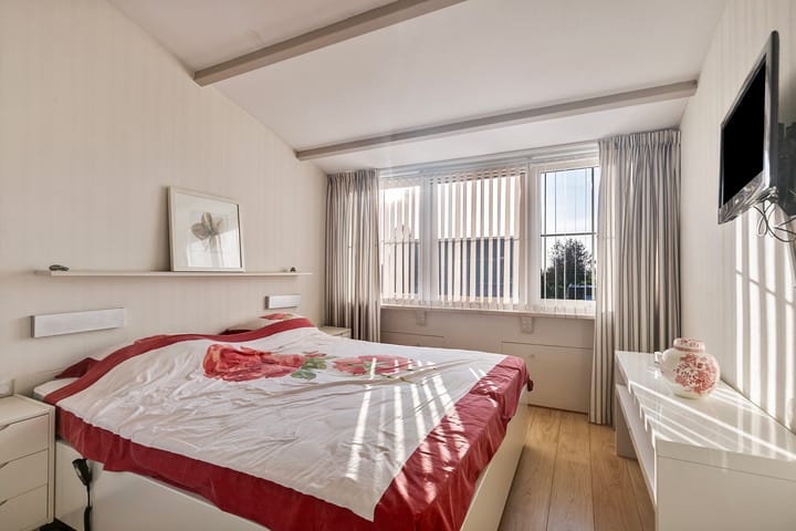 Photo 16 of Dorpsstraat 6