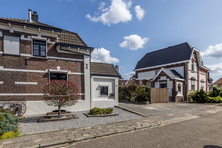 Bekijk foto 32 van Ceintuurstraat 45