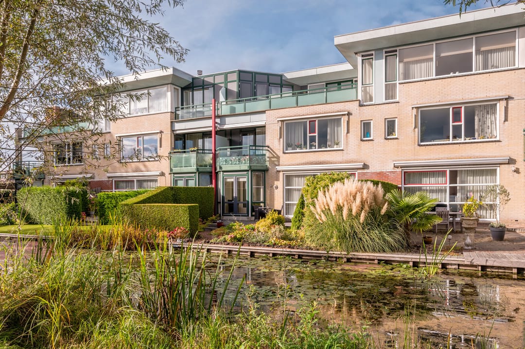 Foto 1 van Kerkelanden 5