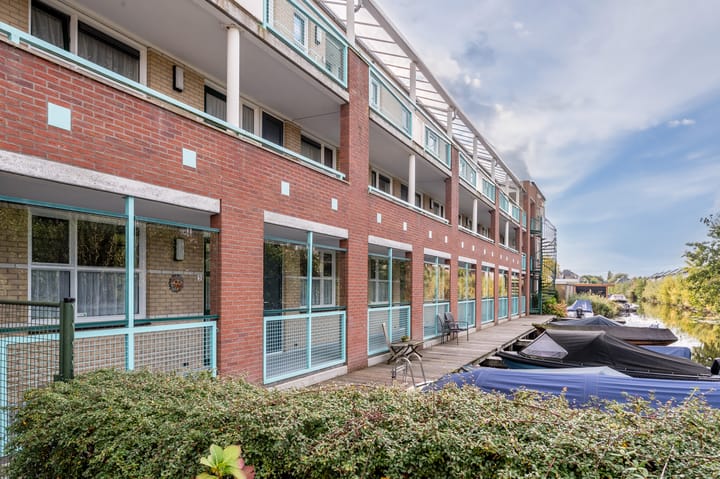 Foto 34 van Kerkelanden 5