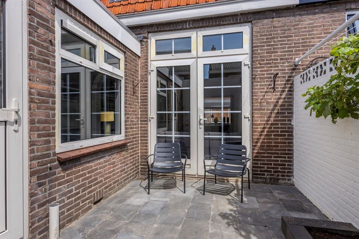 View photo 28 of Johan Willem Frisostraat 10