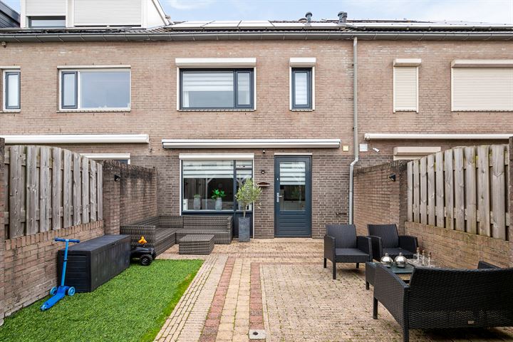 View photo 35 of Ledeackerstraat 21