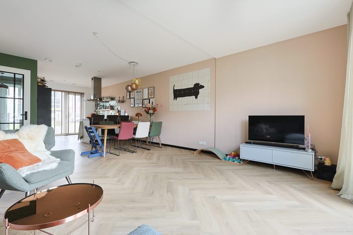 Foto 2 van Florastraat 17