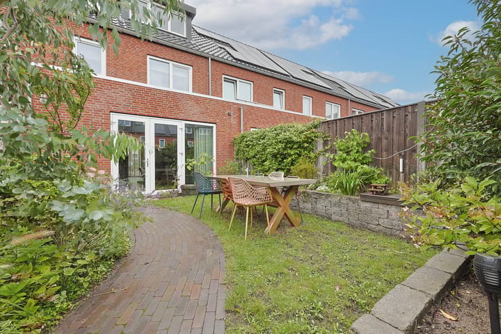 Foto 25 van Florastraat 17