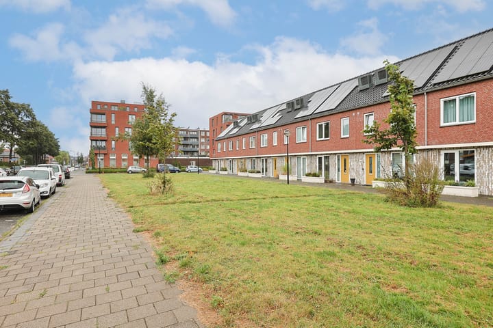 Foto 27 van Florastraat 17