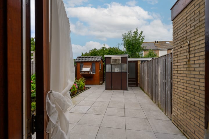 Foto 11 van Johan van Oldenbarneveldtstraat 19