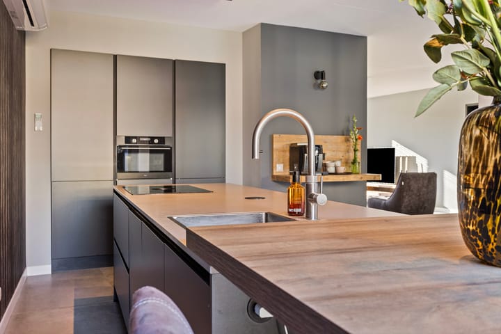 Foto 23 van Sint-Annaziekenhuislaan 12