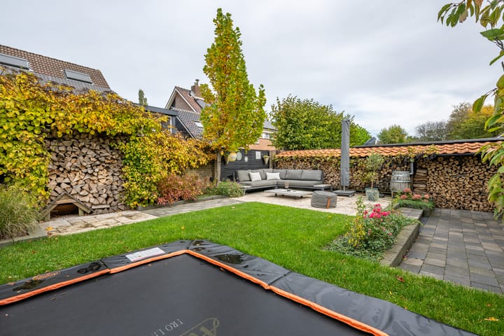 Foto 32 van Grutto 10