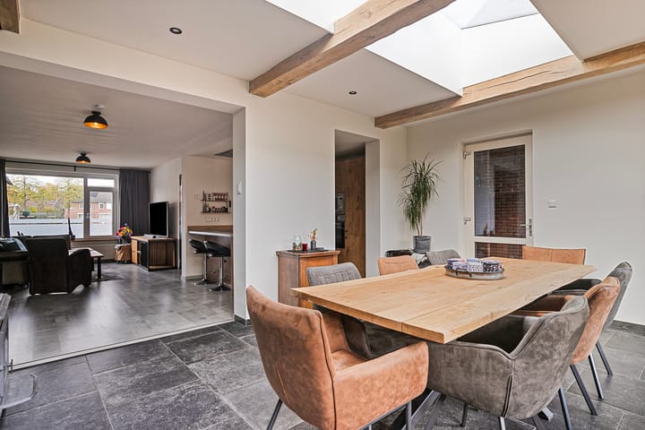 Foto 23 van Korenbloemstraat 15