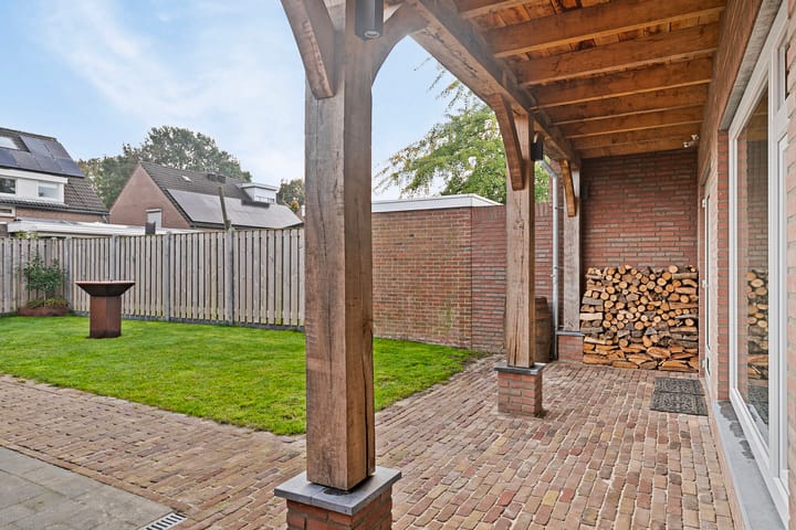 Foto 28 van Korenbloemstraat 15