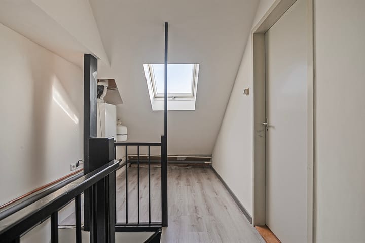 Foto 44 van Korenbloemstraat 15