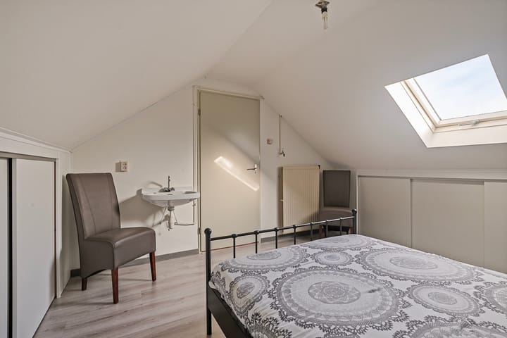 Foto 46 van Korenbloemstraat 15