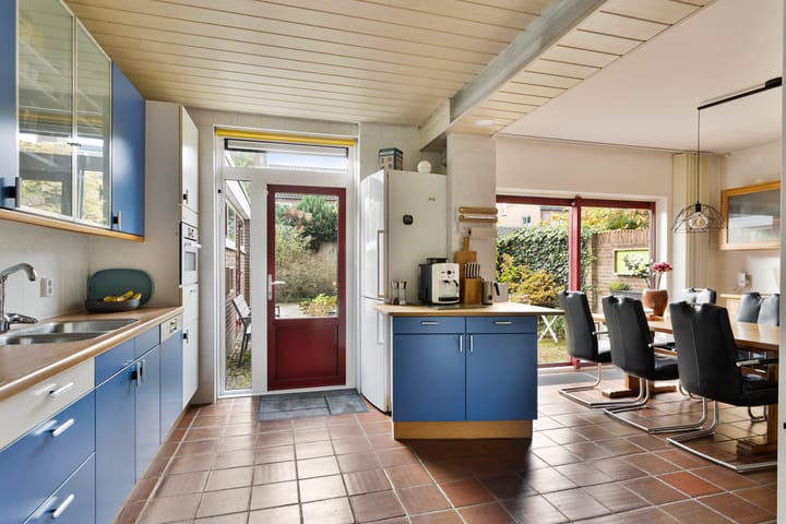 Photo 12 of Uilenspiegelstraat 11