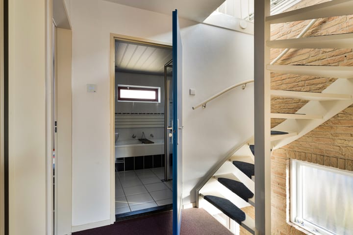 Photo 16 of Uilenspiegelstraat 11