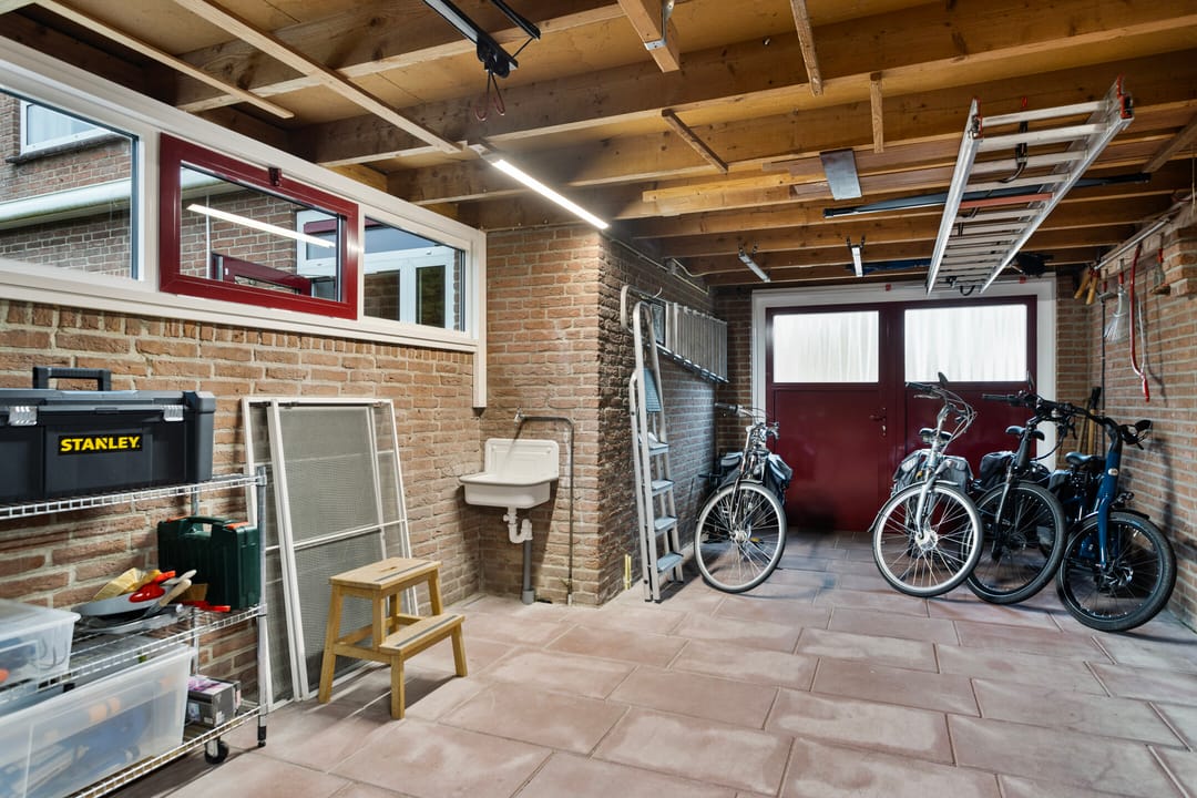 Photo 31 of Uilenspiegelstraat 11