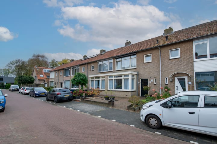 Foto 20 van Prinses Irenestraat 22