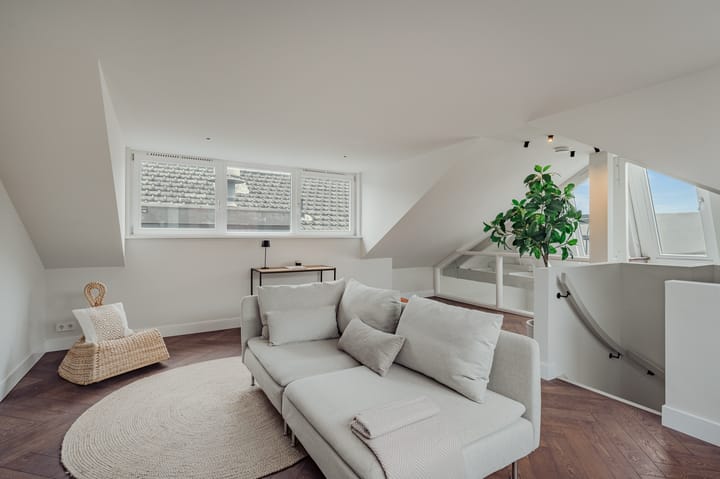 Foto 28 van Roemer Visscherstraat 21-3