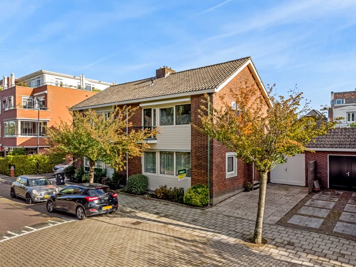 Foto 1 van Johan Evertsenlaan 14