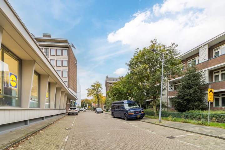 Foto 32 van Albert Verweystraat 8-C