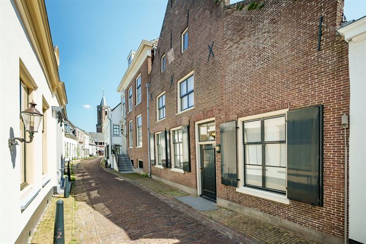 View photo 2 of Dorpsstraat 24