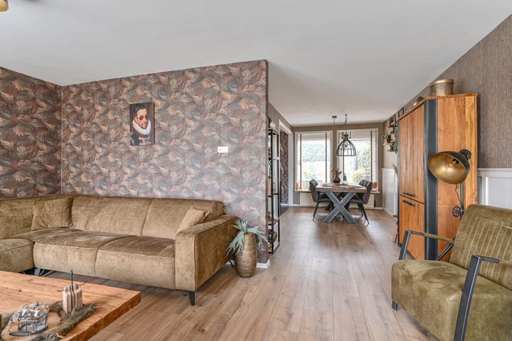 Foto 9 van Veenluydenstraat 38