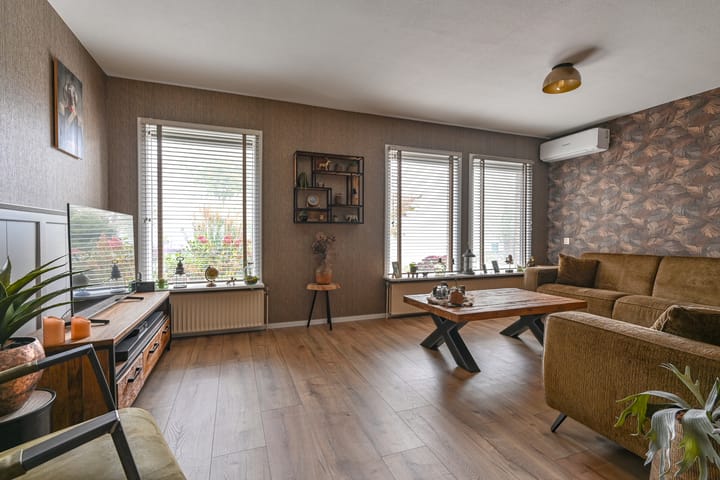 Foto 3 van Veenluydenstraat 38