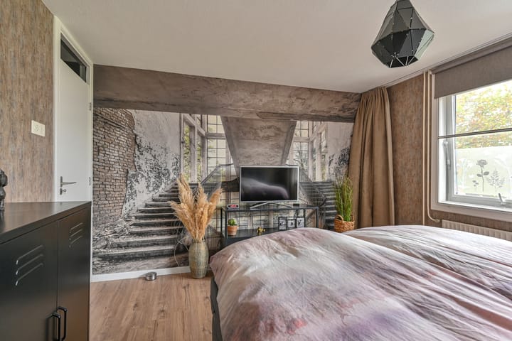 Foto 36 van Veenluydenstraat 38