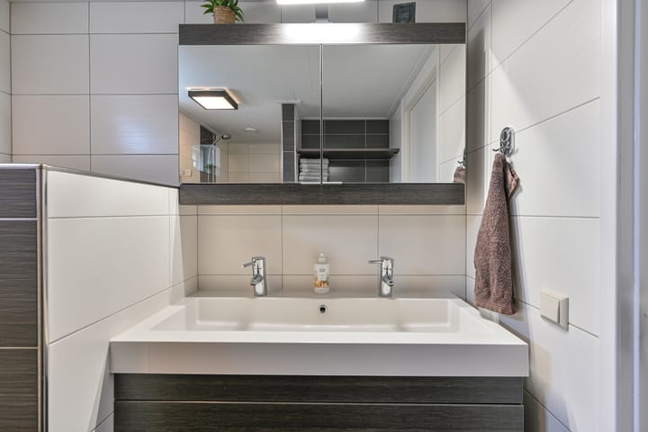 Foto 40 van Veenluydenstraat 38