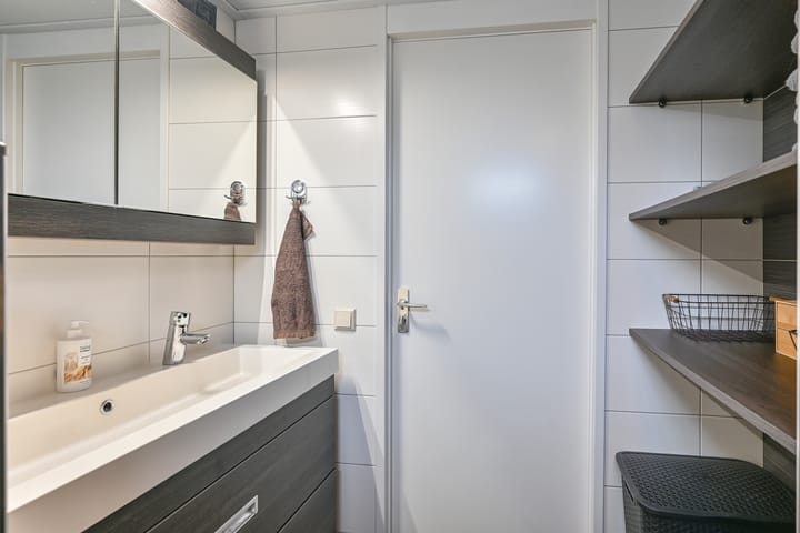 Foto 43 van Veenluydenstraat 38