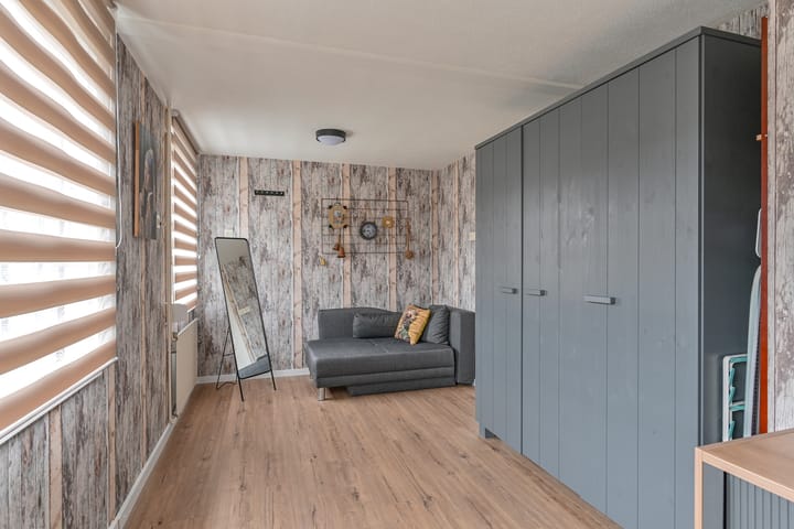 Foto 47 van Veenluydenstraat 38