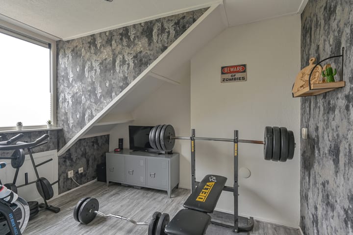 Foto 57 van Veenluydenstraat 38