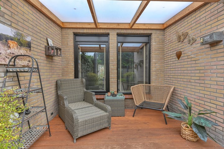 Foto 67 van Veenluydenstraat 38