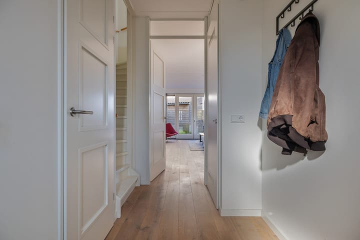 Foto 6 van Kaarsenmaker 33