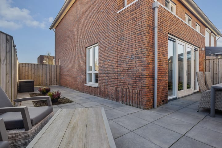 Foto 30 van Kaarsenmaker 33