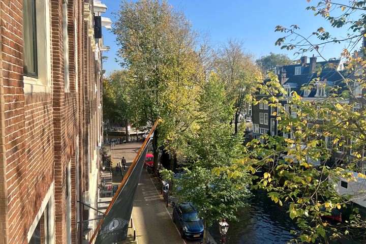 View photo 2 of Leidsegracht 16-E