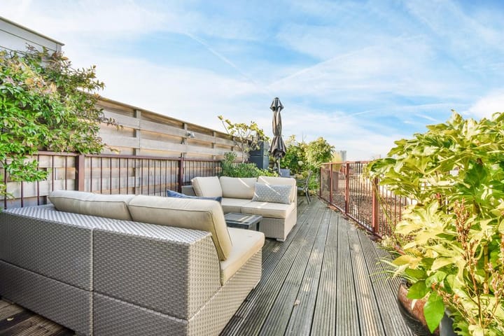 Photo 12 of Bernissestraat 10-A