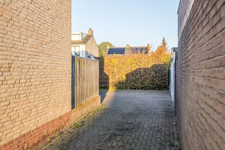 View photo 9 of Scheiffart van Merodestraat 21