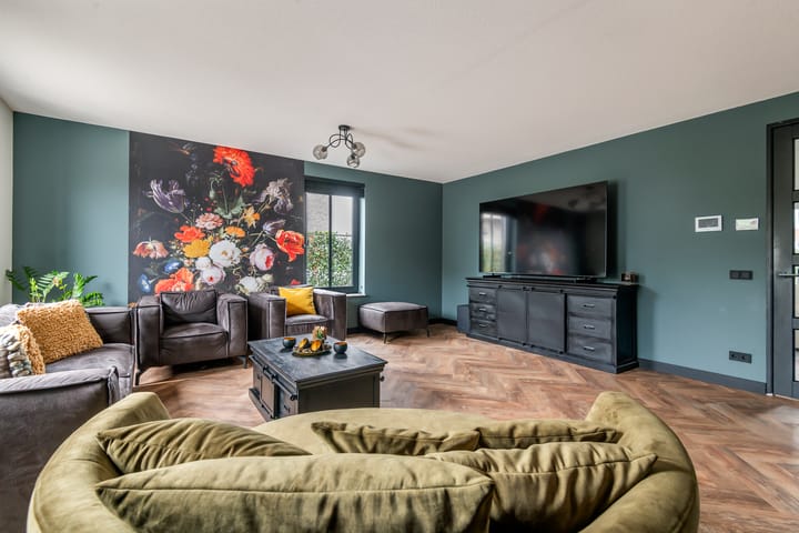 Photo 7 of Musket 18