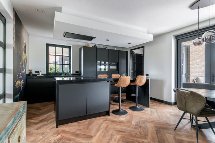 Photo 12 of Musket 18