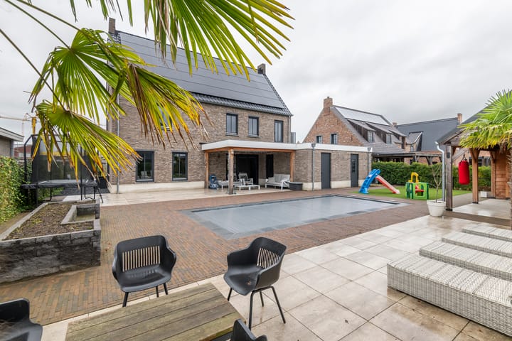 Photo 16 of Musket 18