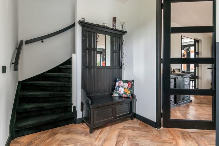 Photo 22 of Musket 18